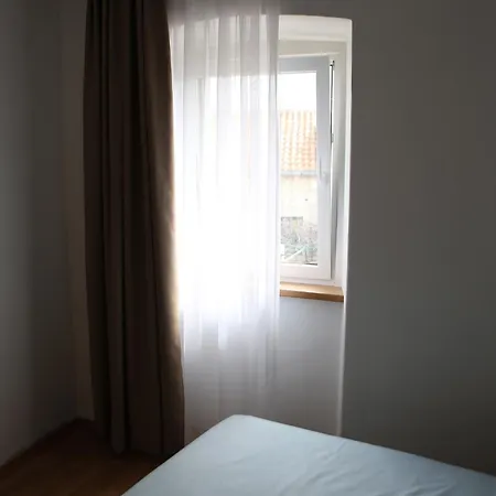 With A Parking Space Bol, Brac - 11568 Apartamento
