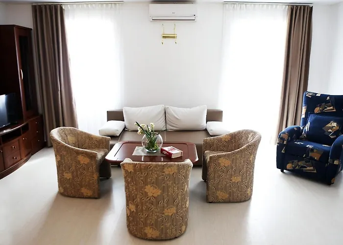 Daire With A Parking Space Bol, Brac - 11568 Bol