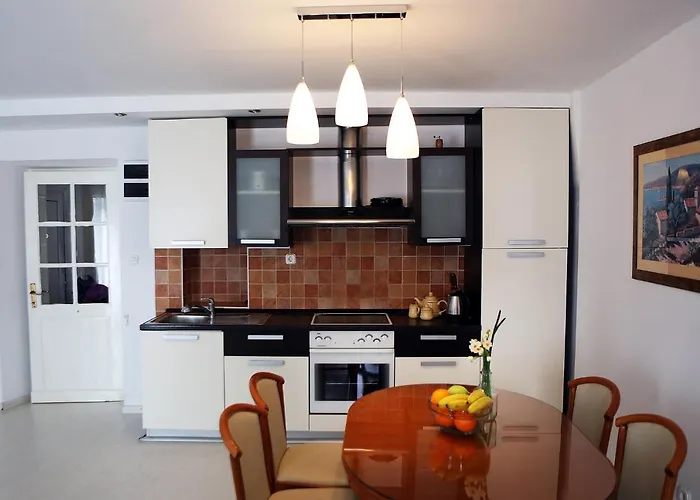 With A Parking Space Bol, Brac - 11568 Bol